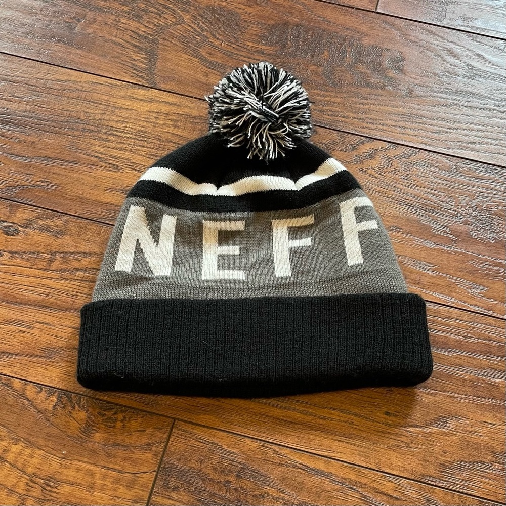Neff Beanie - Picture 2 of 8